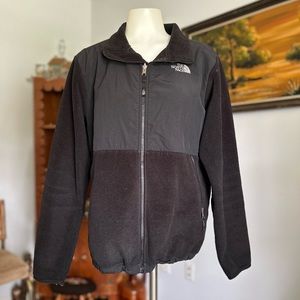 Women’s Black Northface Jacket XL